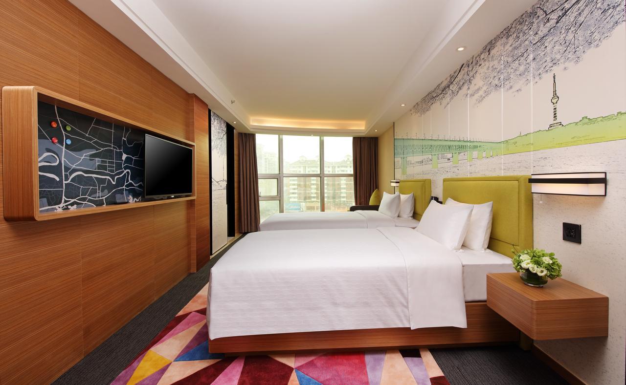Hampton By Hilton Wuhan Tianhe Airport East エクステリア 写真