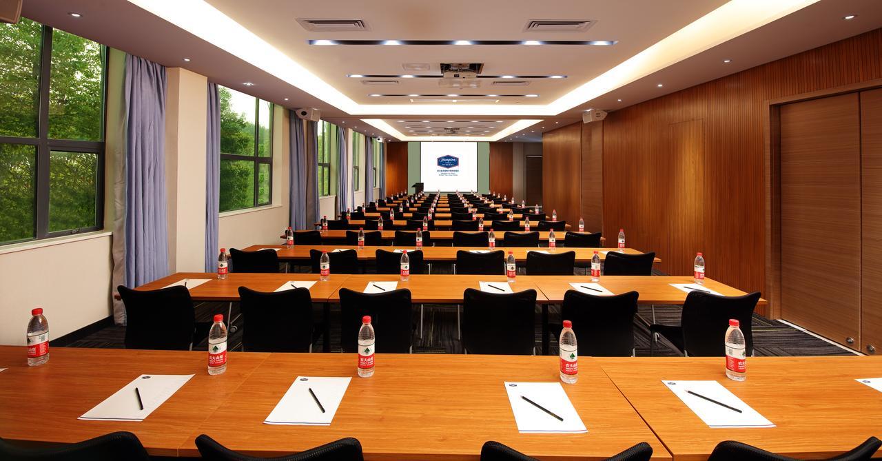 Hampton By Hilton Wuhan Tianhe Airport East エクステリア 写真