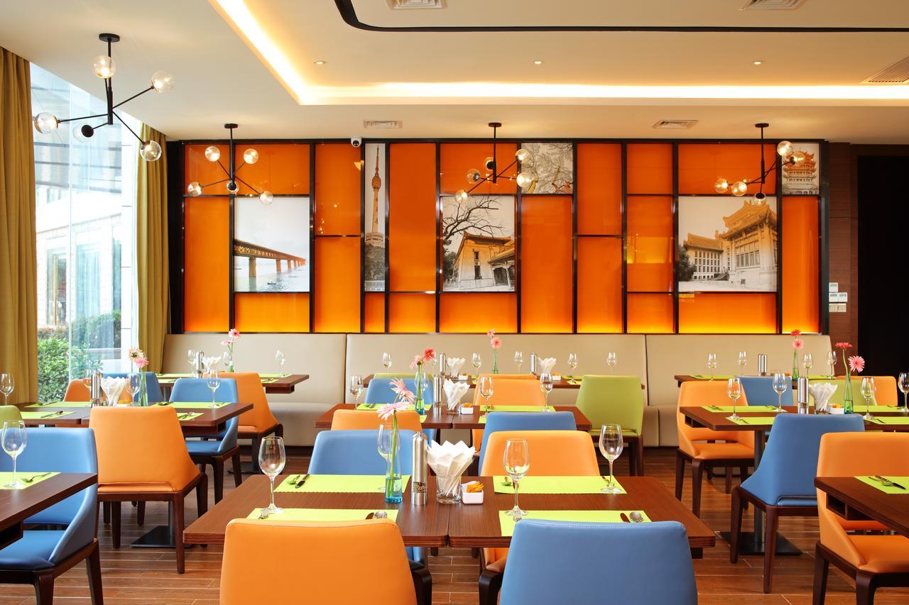 Hampton By Hilton Wuhan Tianhe Airport East エクステリア 写真